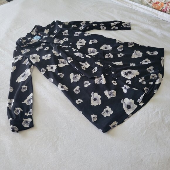 Flowy Black/White CeCe Stunner - Picture 5 of 11